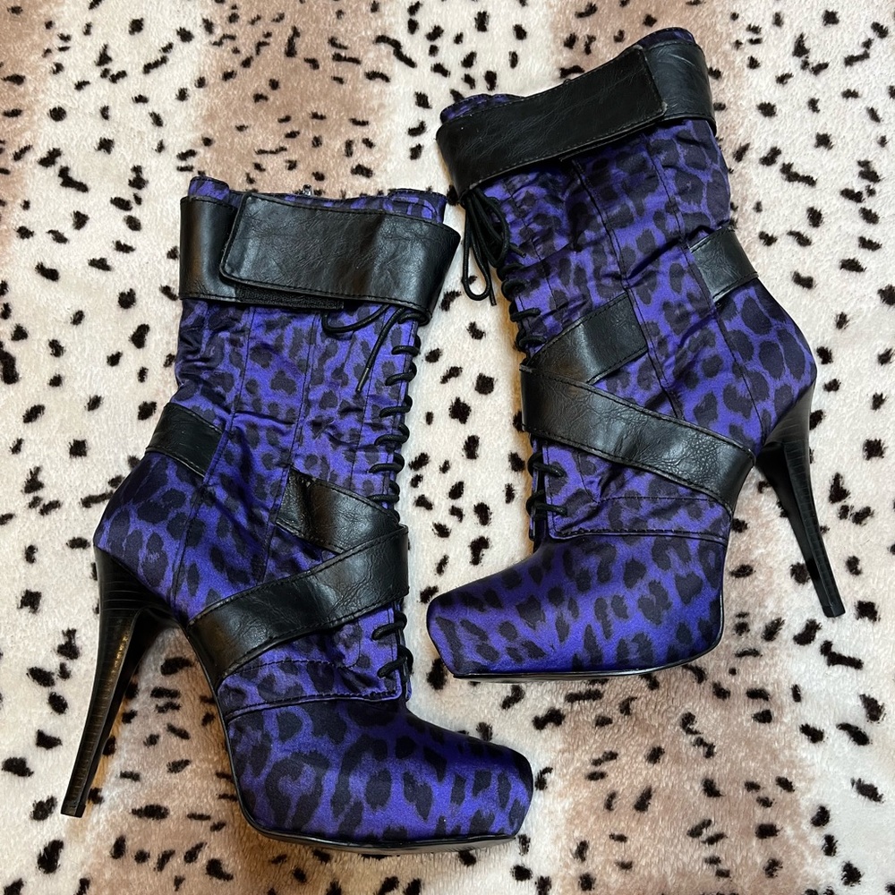 Sexy Carlos Santana Satin Purple Leopard Platform Stiletto Boots 10